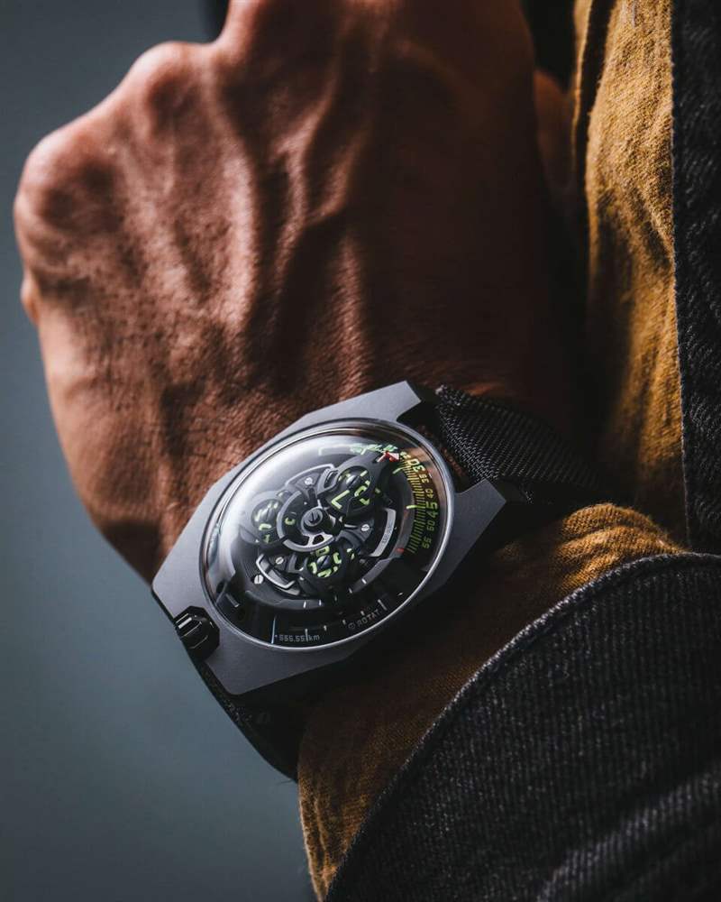 小眾手表：URWERK UR-100時(shí)空個(gè)性夜光手表-復(fù)刻表