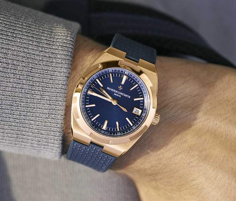 江詩(shī)丹頓海外自動(dòng)上鏈玫瑰金一場(chǎng)視覺(jué)盛宴-復(fù)刻表