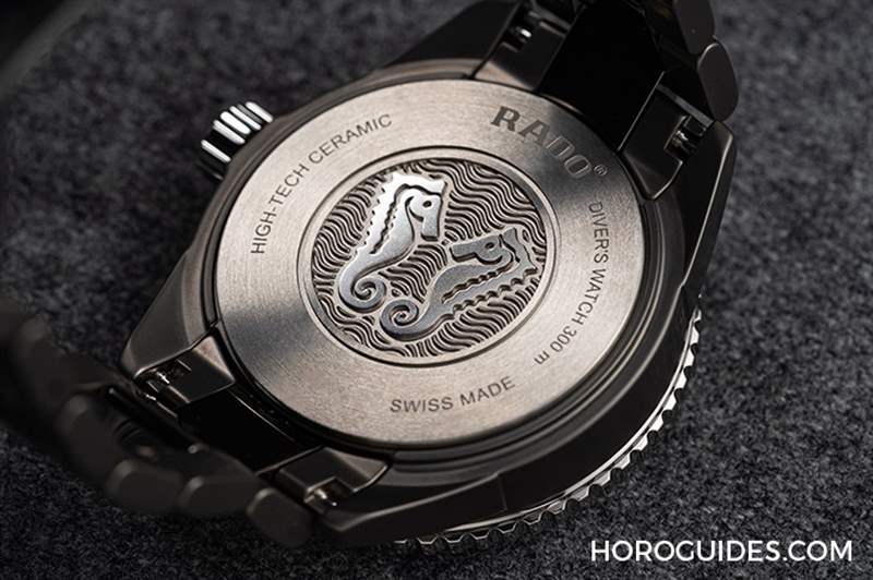 入門價位、專業(yè)表現(xiàn)！雷達表Captain Cook全陶瓷潛水表-復刻表