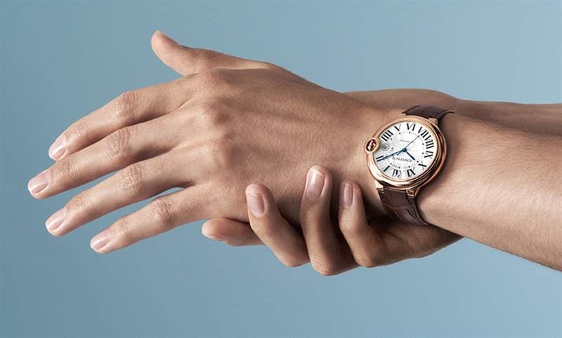 解密Ballon Bleu de Cartier！年資才十余年，憑什么成為令人向往的經(jīng)典表款？-復(fù)刻表
