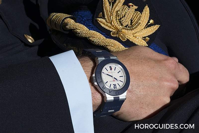 BVLGARI攜手義大利空軍為兒童醫(yī)院獻(xiàn)愛心，推出Aluminum Tricolore特別版腕表-復(fù)刻表