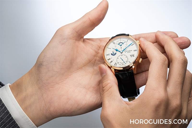 功能最強操作最直覺！格拉蘇蒂原創(chuàng)Senator Cosmopolite午夜藍時區(qū)表-復(fù)刻表