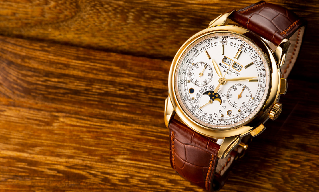 貴金屬家族全員到齊|百達(dá)翡麗5270J-001萬(wàn)年歷計(jì)時(shí)碼表-復(fù)刻表