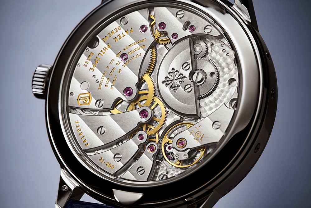 泰格豪雅專業(yè)賽車300-百達翡麗直列式萬年歷5236P-復刻表