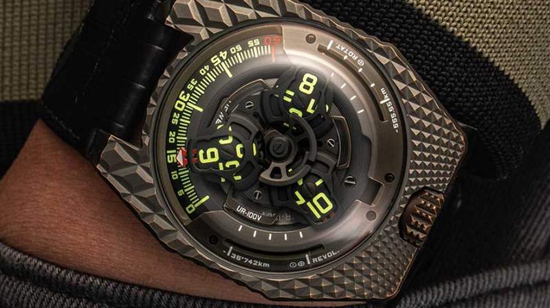 URWERK UR-100V 霸王龍-復(fù)刻表