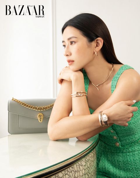 最美主播轉(zhuǎn)戰(zhàn)演藝圈，趙岱新化身寶格麗Serpenti女神展演百變時(shí)尚風(fēng)格-復(fù)刻表