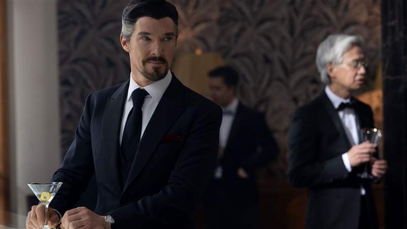 奇異博士手表藏彩蛋？班奈迪克康柏拜區(qū)穿梭「多重宇宙」的幸運物來自它！-復刻表