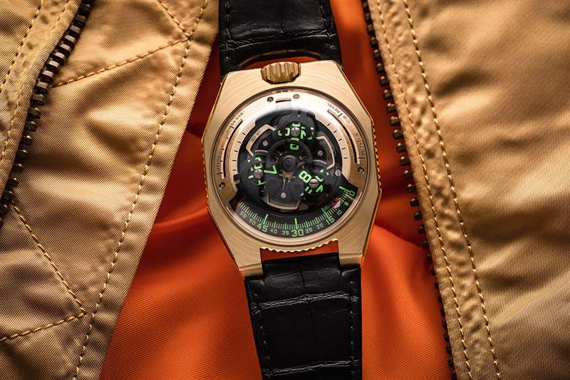 瑞士小眾機(jī)械表Urwerk UR-100 黃金版-復(fù)刻表