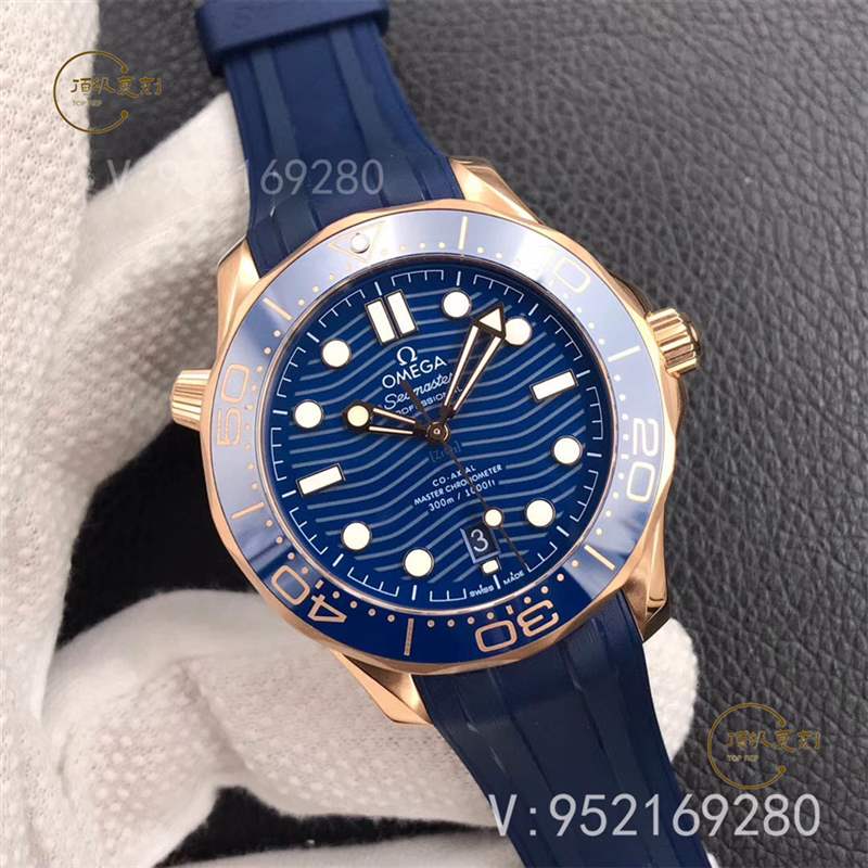 VS廠歐米茄海馬300「尊享版」全玫瑰金藍盤復(fù)刻表做工怎么樣-復(fù)刻表