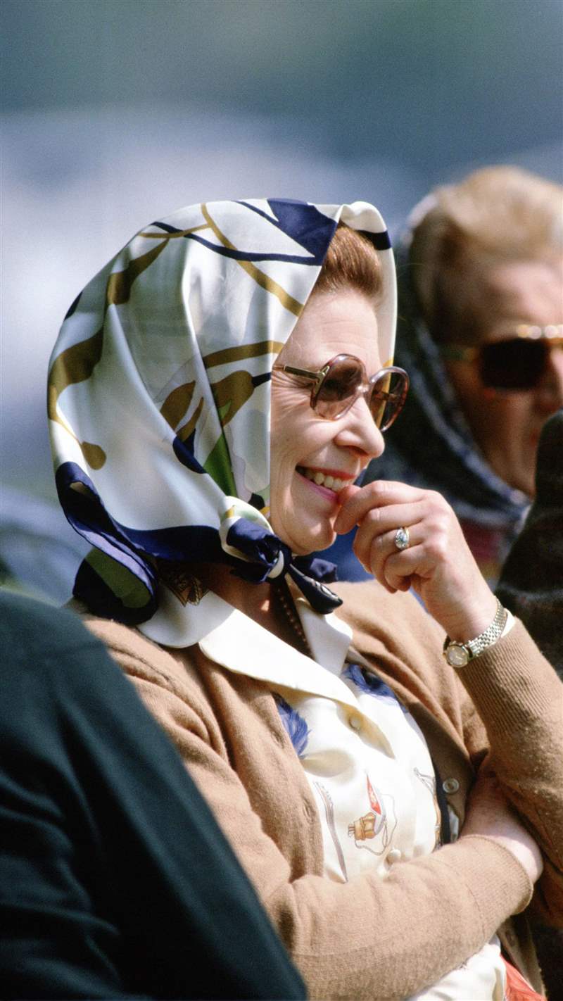 時(shí)尚和手表的女王-復(fù)刻表