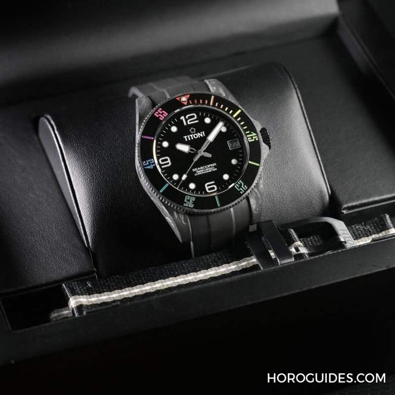 夏末黑魂大魔王來(lái)襲TITONI Seascoper CarbonTech 彩虹圈大升級(jí)-復(fù)刻表