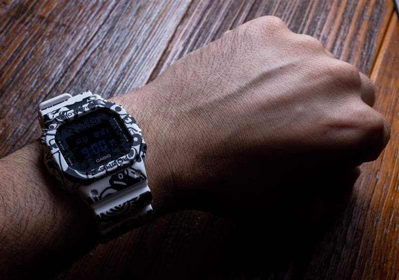 動手操作：卡西歐 DW5600-GU-7 'G-Shock Universe' 手表-復(fù)刻表