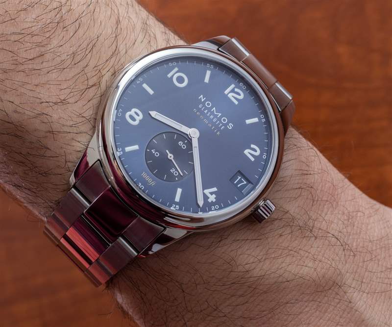 手表評(píng)論:Nomos Club Sport Neomatik 42 Date Blue 手表評(píng)論:Nomos Club Sport Neomatik 42 Date Blue-復(fù)刻表