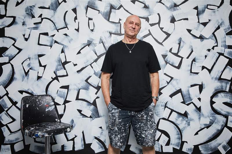 推出G-Shock 慶祝其成立 40 周年，發(fā)布了一些火紅的手表和巧妙的霧霾-復(fù)刻表