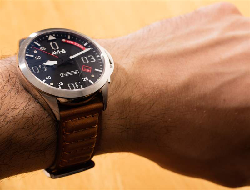 AVI-8 P-51 Mustang Bottisham 自動限量版手表評論-復(fù)刻表