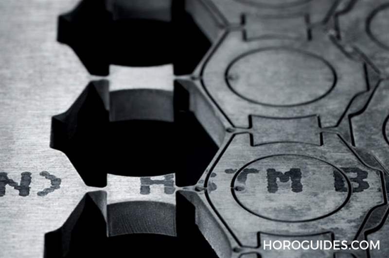 最新水鬼王！ROLEX勞力士Deepsea Challenge 126067的兩項第一次：鈦金屬材質(zhì)、市售腕表深潛1萬1千米-復(fù)刻表