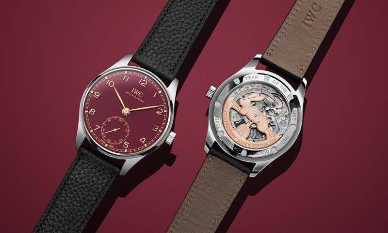 酒紅面盤金兔自動盤IWC推出癸卯賀歲表-葡萄牙系列自動腕表40中國新年特別版-復(fù)刻表