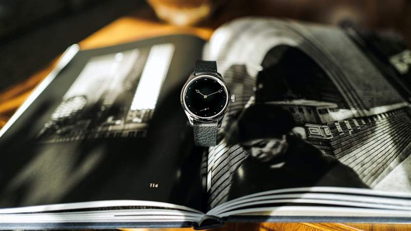 介紹存在的最黑表盤有一個新技巧-復(fù)刻表