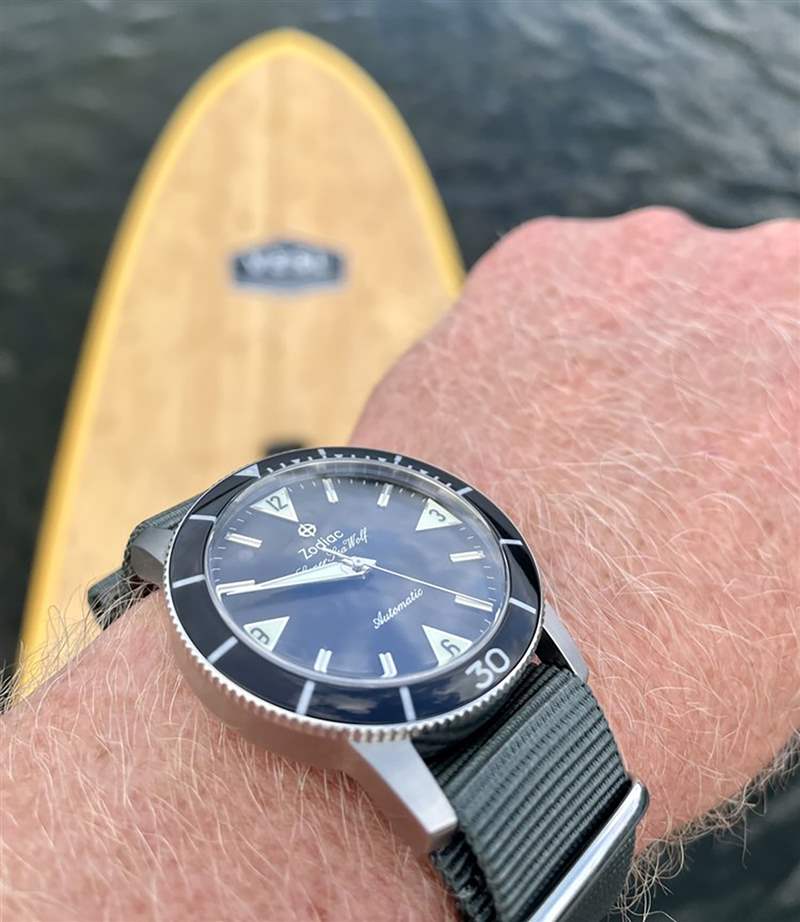 手表評論:十二生肖超級海狼Z09209-復(fù)刻表