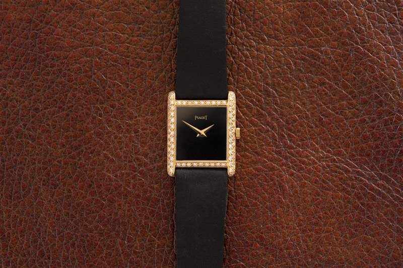 與波姬·小絲、模特、女演員、企業(yè)家和80年代偶像談?wù)撌直?復(fù)刻表