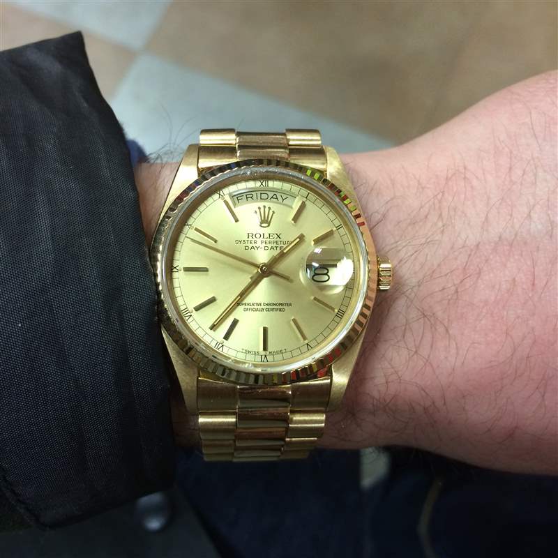 在他的手表中找到我的父親-復(fù)刻表