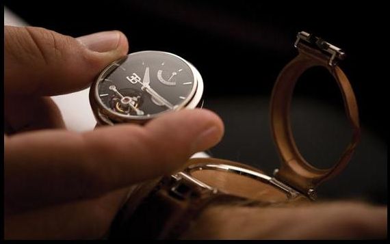 帕瑪強(qiáng)尼布加迪陀飛輪腕表+布加迪Galibier 16C汽車-復(fù)刻表