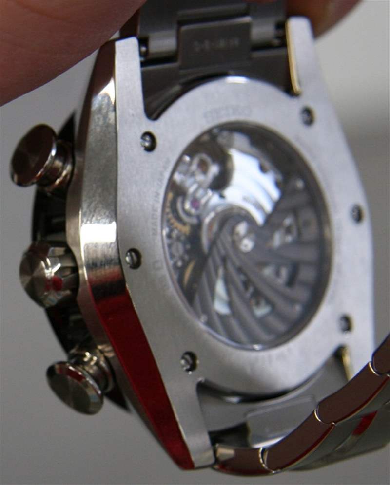 搭載Spring Drive機(jī)芯的精工Ananta Spring深潛手表-復(fù)刻表