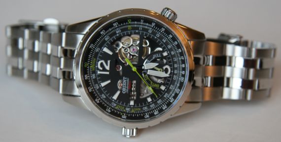 東方賽車CFT00004B終結(jié)者同款半鏤空手表-復(fù)刻表