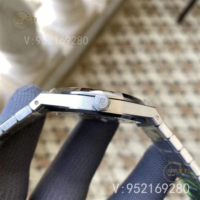 APS廠愛(ài)彼15400皇家橡樹(shù)鋼鐵俠ALYX聯(lián)名改裝腕表做工怎么樣-復(fù)刻表