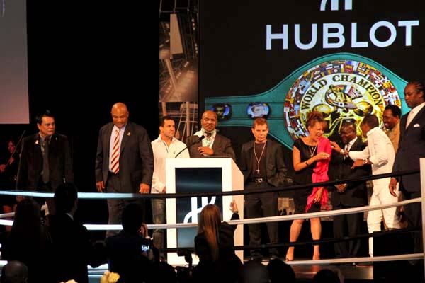 拳擊傳奇的Hublot手表和拍賣會-復刻表