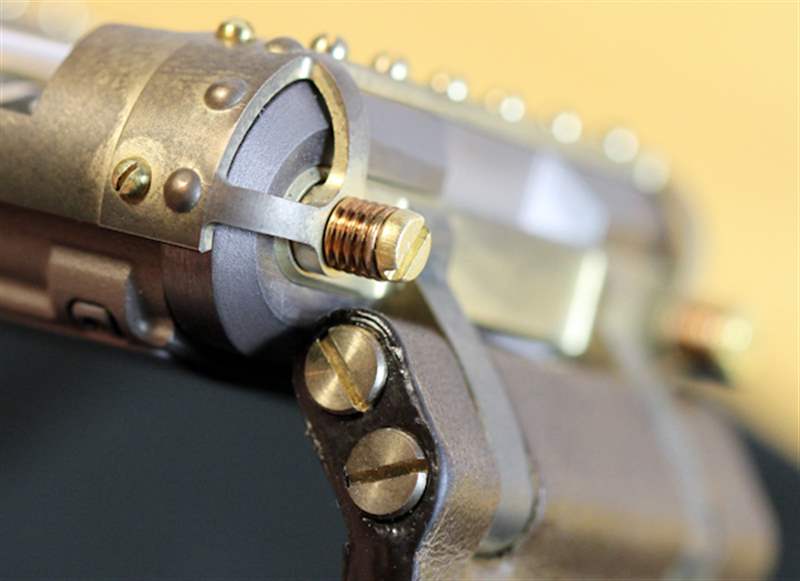 Devon Tread 1蒸汽朋克手表評(píng)論-復(fù)刻表