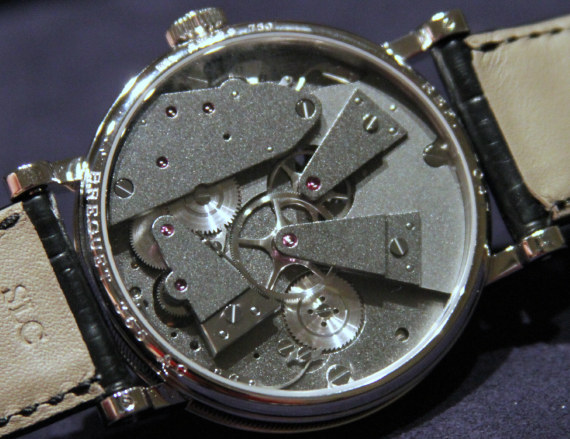 寶璣傳統(tǒng)7047富視陀飛輪搭配硅擺輪彈簧腕表-復(fù)刻表