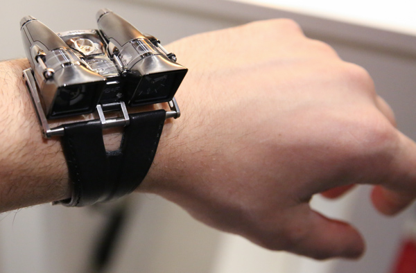 MB&F HM4最終版腕表上手體驗(yàn)-復(fù)刻表