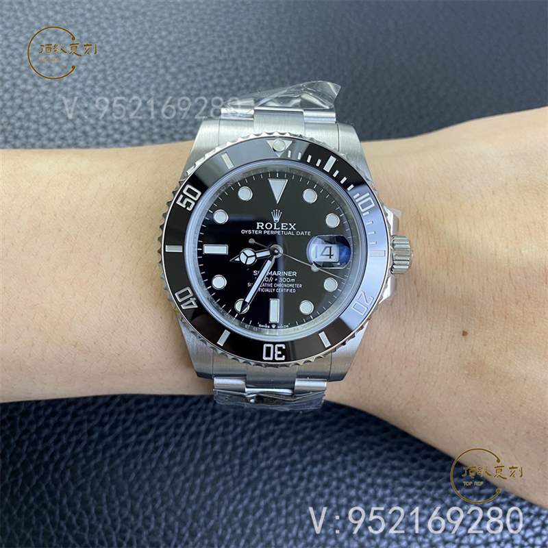 天梭和天王哪個(gè)有面子(選表應(yīng)該注重哪幾點(diǎn))-復(fù)刻表