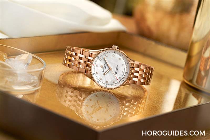 輕霧粉與淺藍色珍珠母貝面盤Navitimer也可以唯美-復(fù)刻表