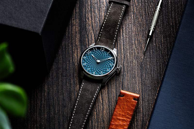 Batavi 推出運(yùn)動時尚工作室手表-復(fù)刻表