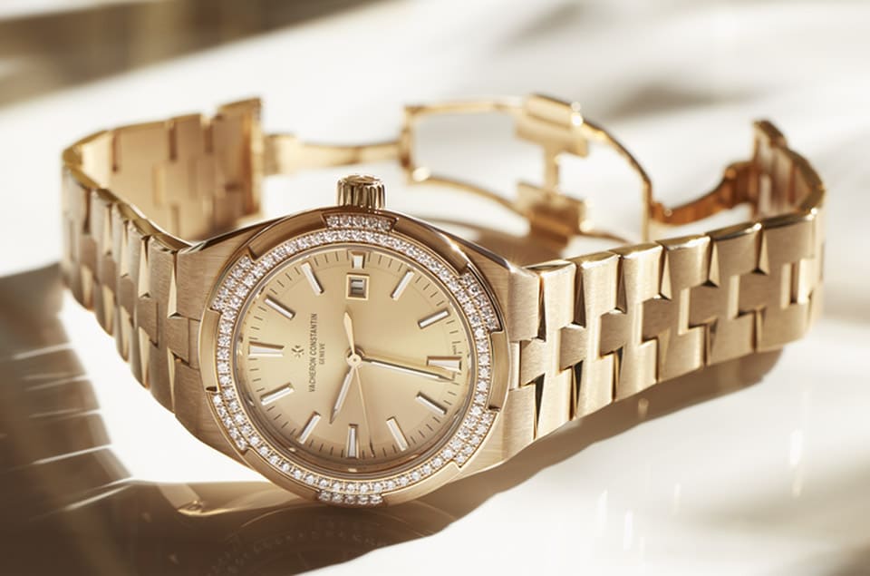 江詩丹頓中性尺寸Overseas自動表再追加粉紅金面盤款式向現(xiàn)代女性探險精神致敬-復刻表