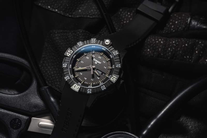 手表評測:Traser P99 Q戰(zhàn)術(shù)碳纖維手表-復刻表