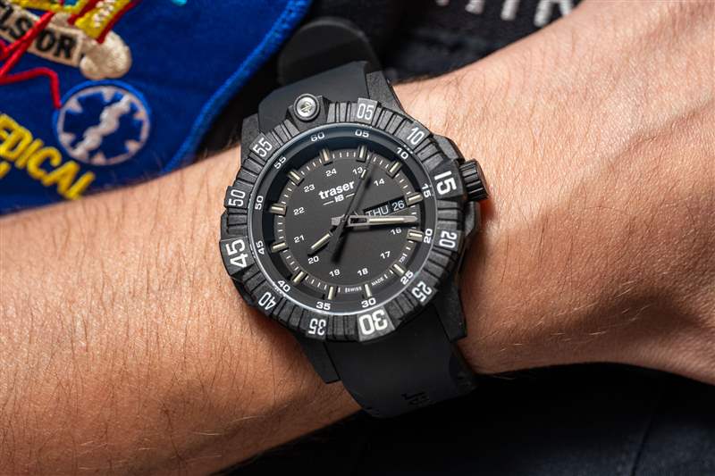 手表評測:Traser P99 Q戰(zhàn)術(shù)碳纖維手表-復刻表