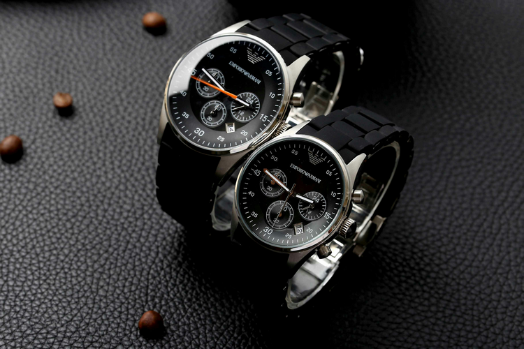 阿瑪尼和CK手表哪個(gè)檔次高(阿瑪尼和ck手表哪個(gè)牌子大)-復(fù)刻表