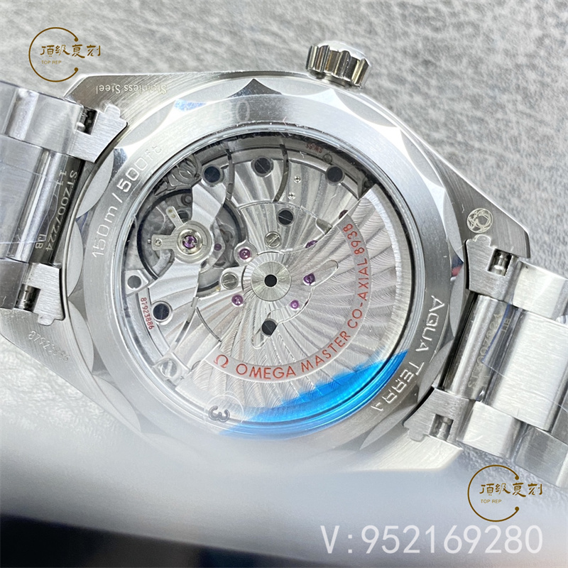 VS廠歐米茄海馬150m系列墨綠世界時(shí)復(fù)刻表:深度測(cè)評(píng)與細(xì)節(jié)解析-復(fù)刻表