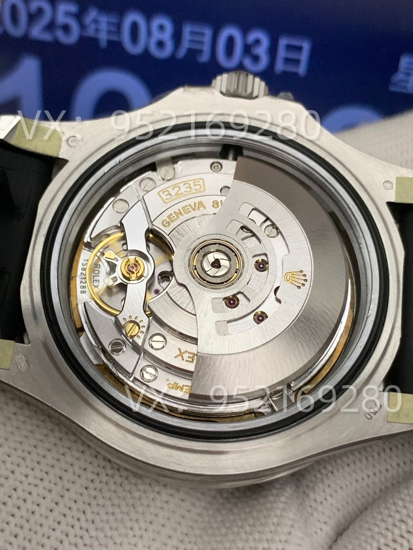 VS廠勞力士白金游艇做工怎么樣,升級(jí)V3版丹東3235機(jī)芯重量149G-復(fù)刻表